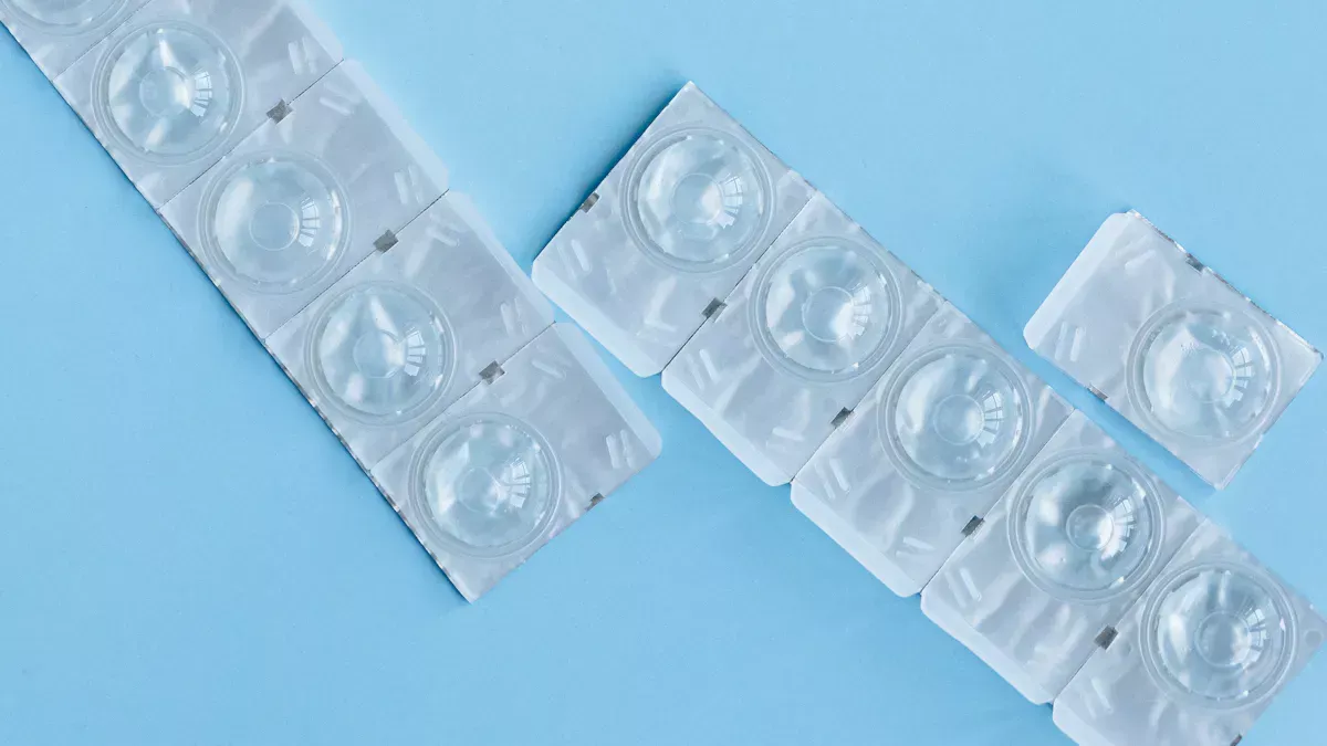 What Is a Daily Contact Lens?