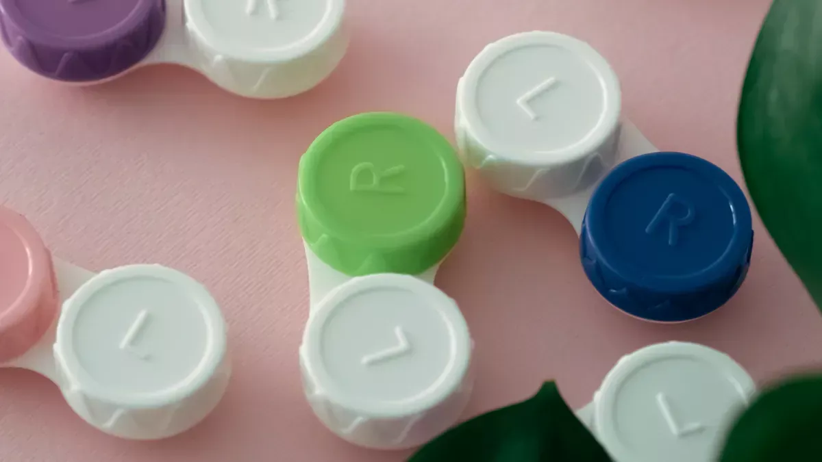 How Custom Packaging Helps Contact Lens Sales