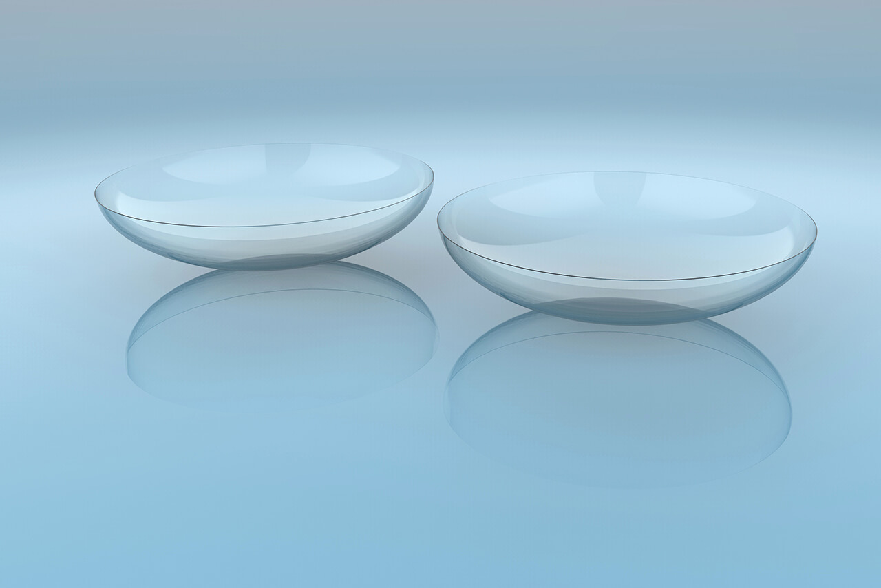 clear contact lens 