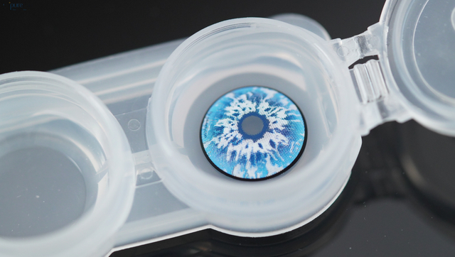 Haipurecon Icy blue 14.5mm cosplay contact lens