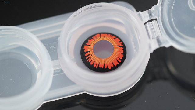 Haipurecon Flaming Red 14.5mm contact lens for cosplay